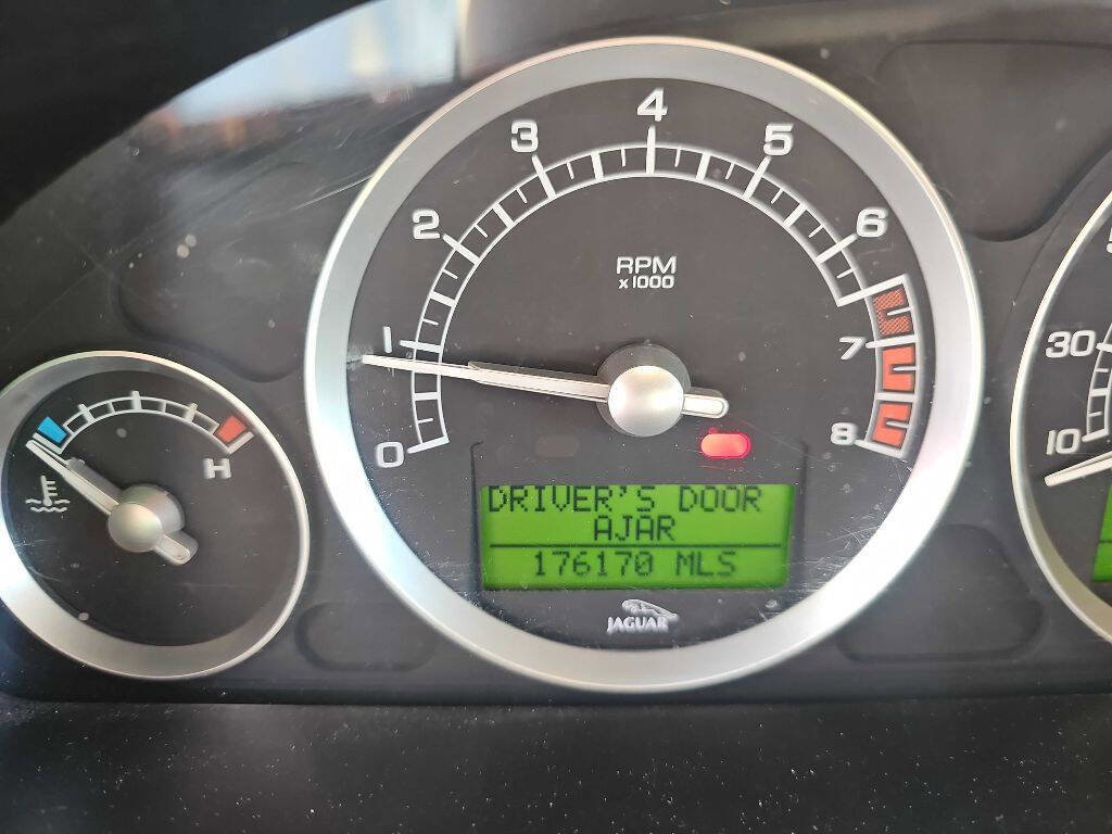 Used 2005 Jaguar S-TYPE 4.2 image 15