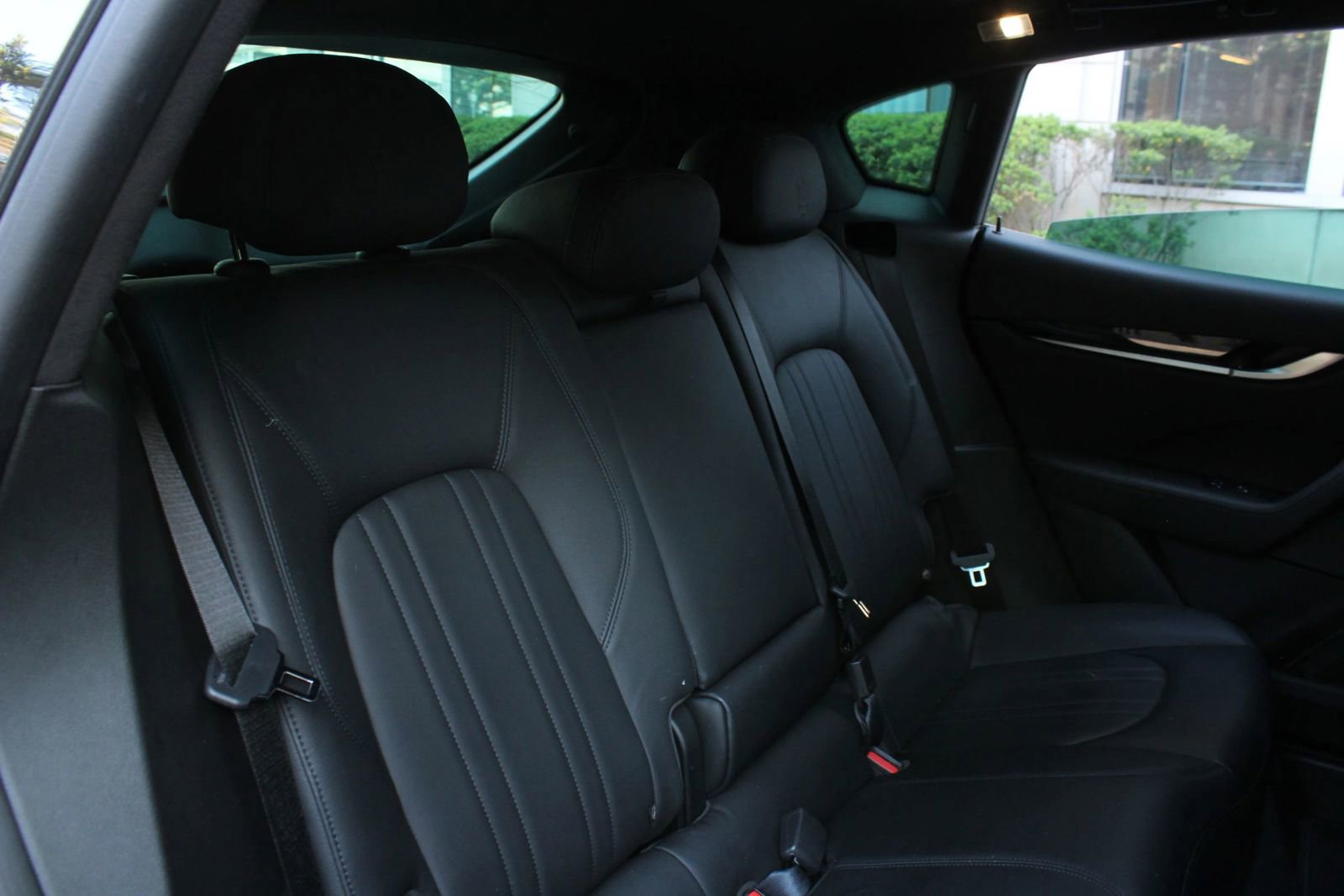 Used 2022 Maserati Levante GT AWD/4WD image 23