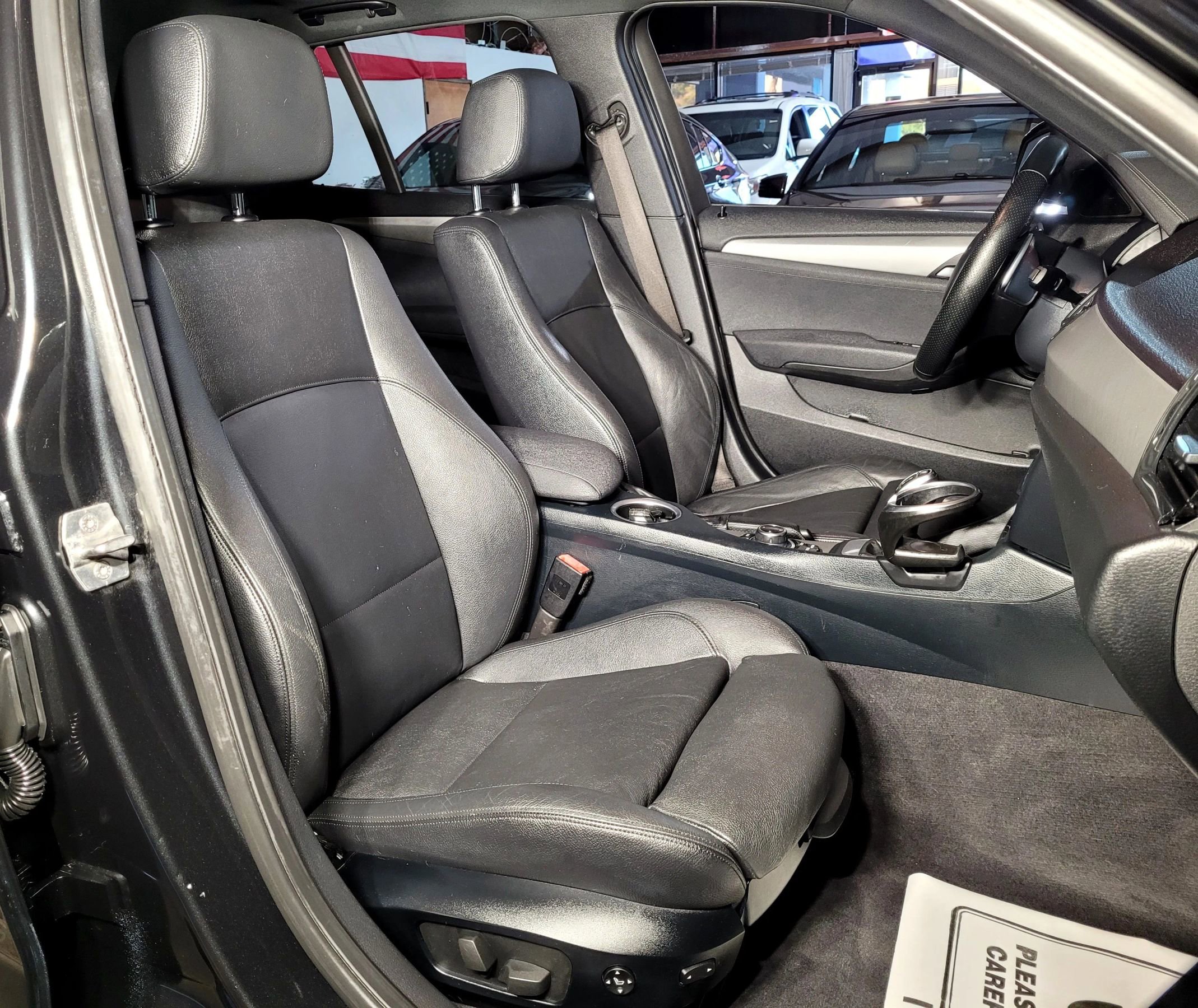 Used 2015 BMW X1 xDrive28i image 15