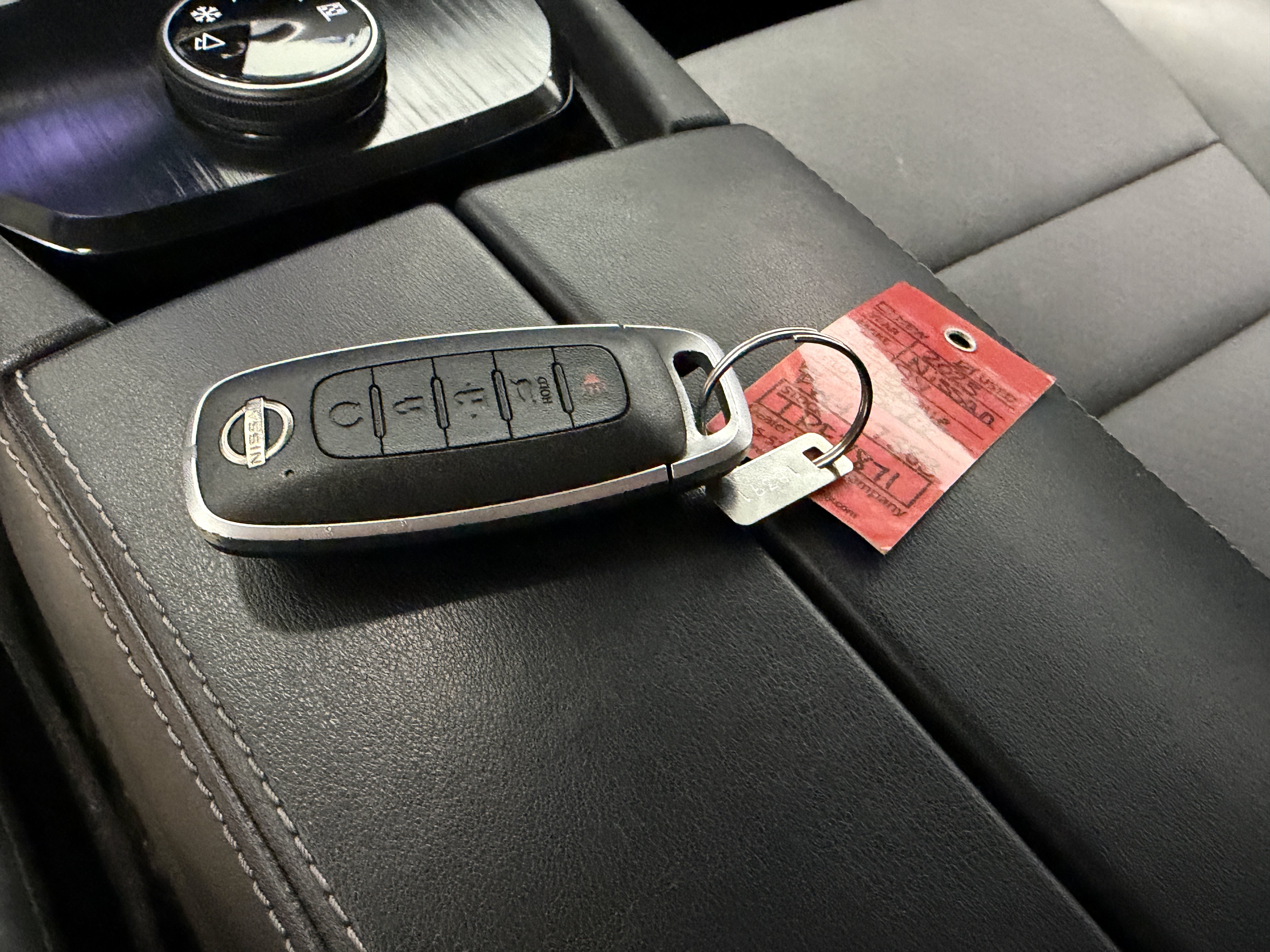 Used 2023 Nissan Rogue SV w/ SV Premium B Package AWD/4WD image 13