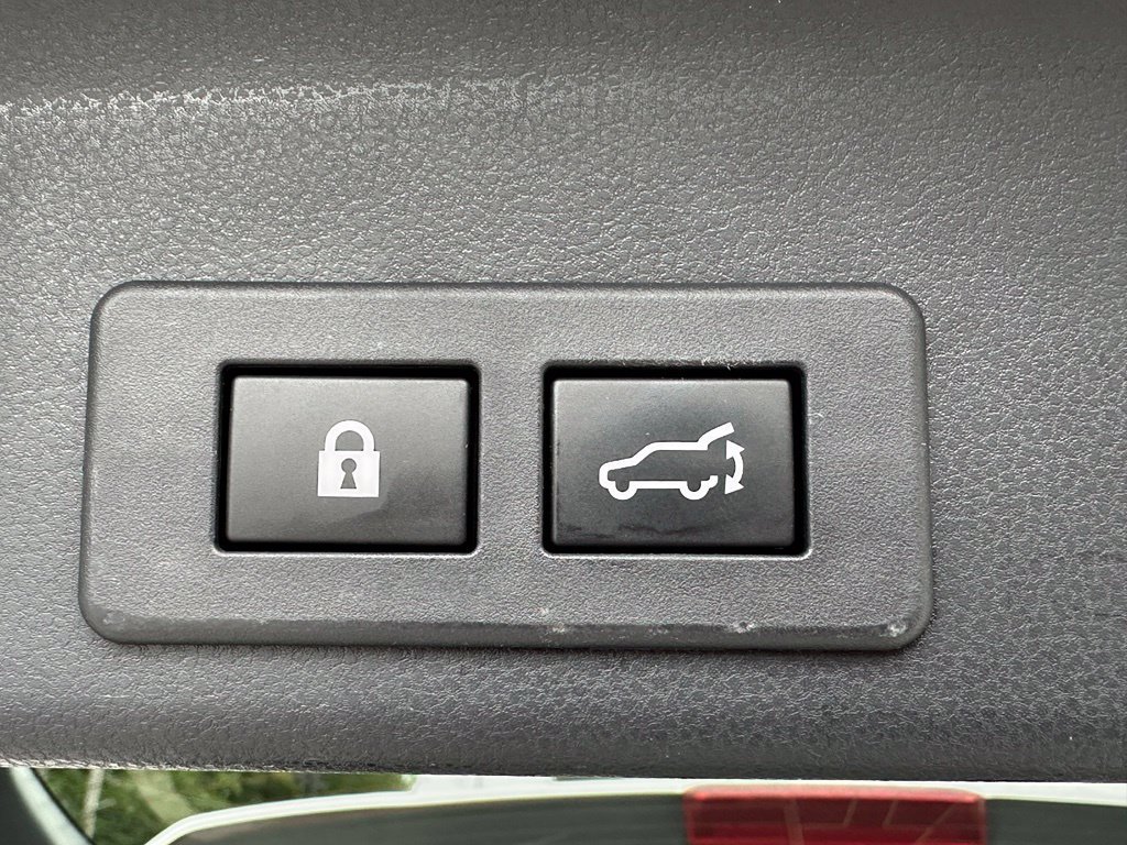 Used 2020 Subaru Ascent Limited w/ Technology Package AWD/4WD image 31