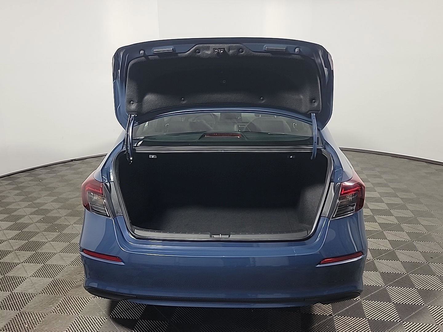 Certified 2025 Honda Civic Sport image 8