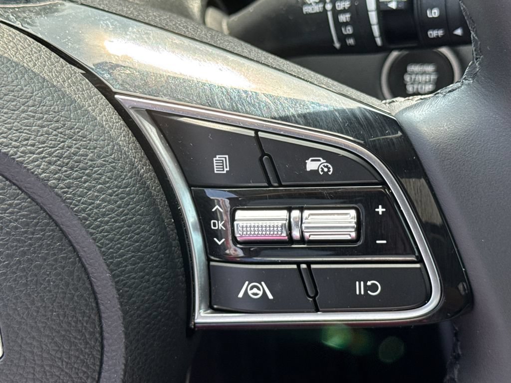 Certified 2025 Kia Seltos EX w/ EX Sunroof Package AWD/4WD image 26