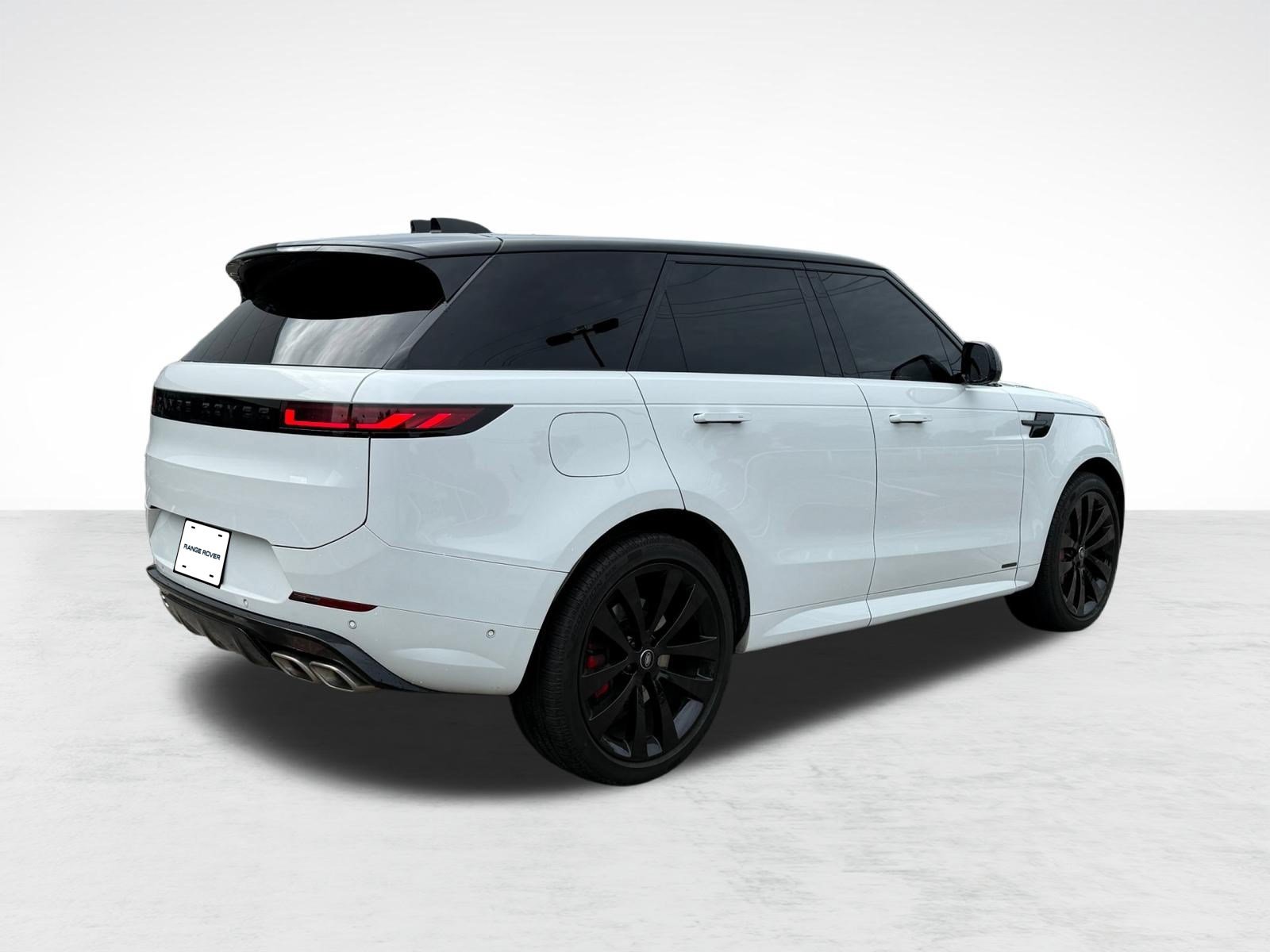 Used 2025 Land Rover Range Rover Sport Autobiography AWD/4WD image 9
