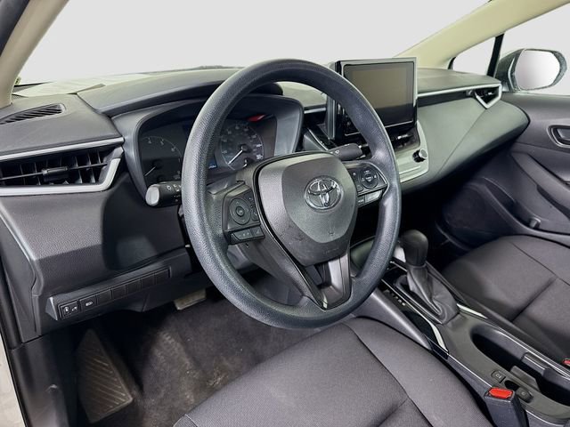 Used 2024 Toyota Corolla LE image 9