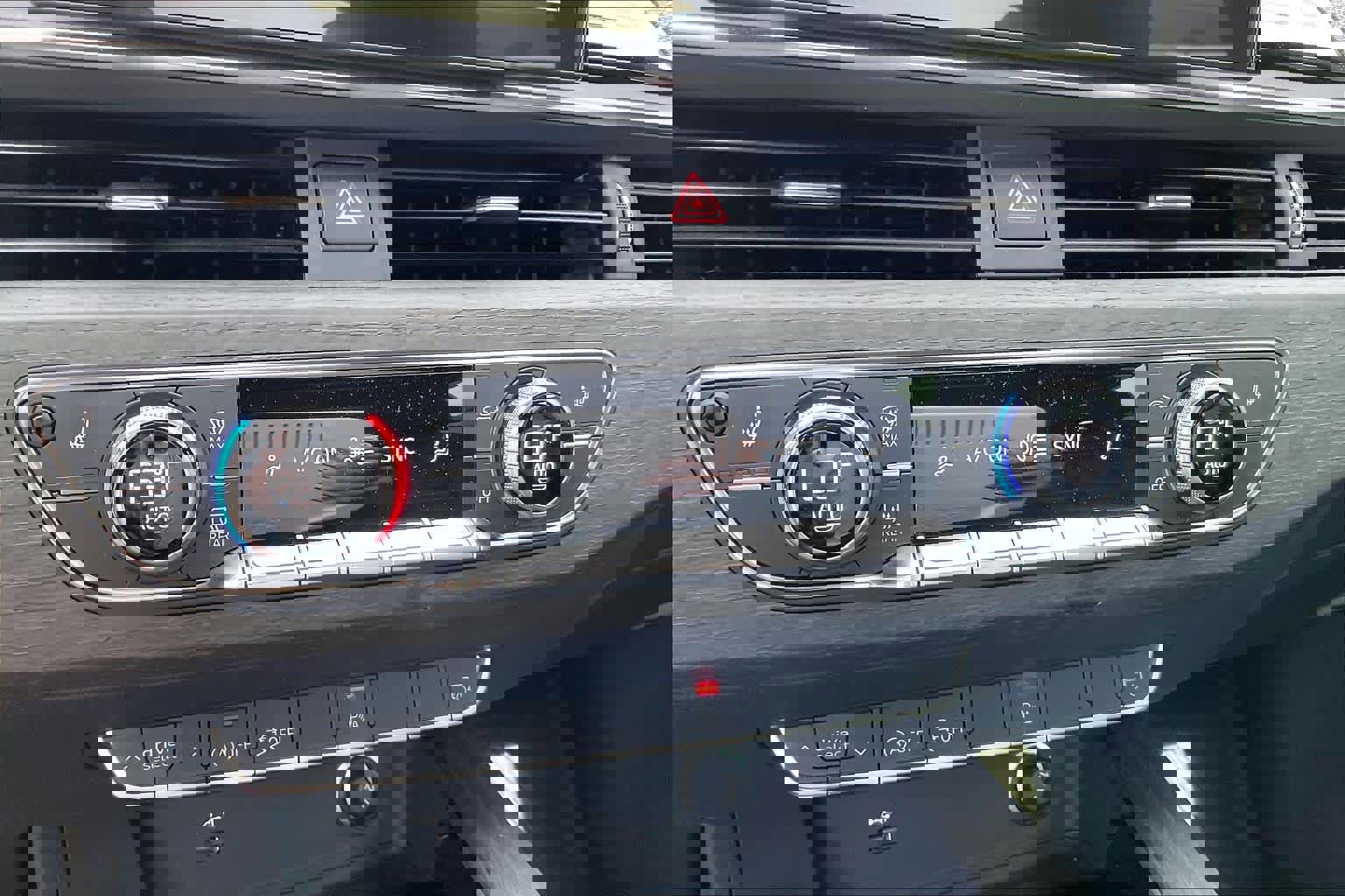 Used 2023 Audi A5 2.0T Premium w/ Convenience Package image 32