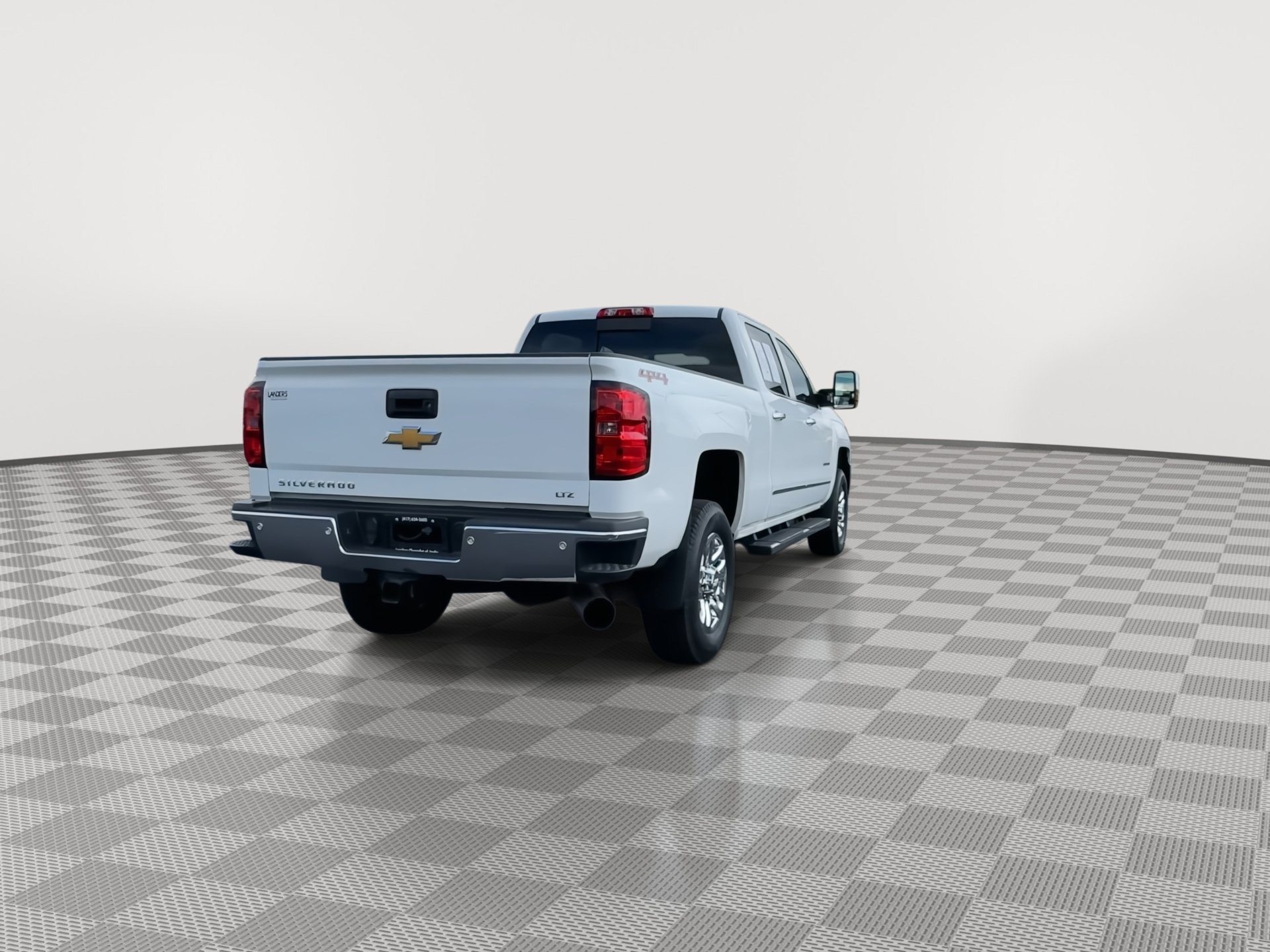 Used 2015 Chevrolet Silverado 3500 LTZ w/ Duramax Plus Package AWD/4WD image 8