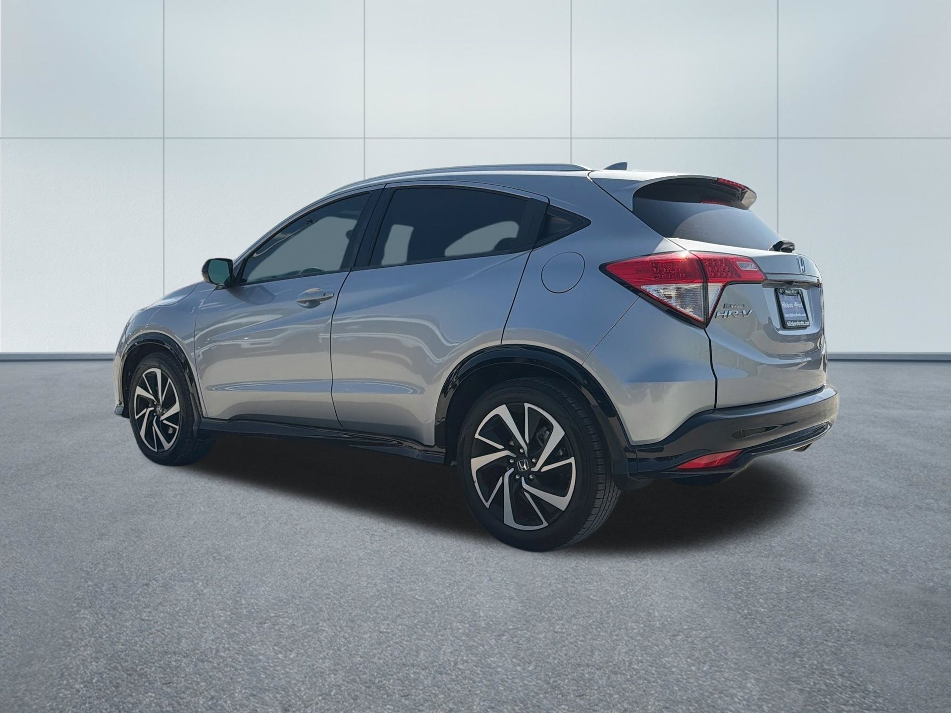 Used 2019 Honda HR-V Sport image 9