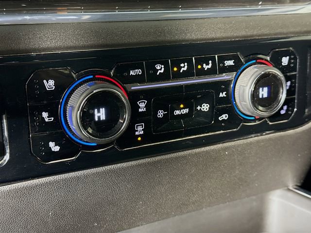 Used 2024 Chevrolet Silverado 3500 LTZ w/ LTZ Convenience Package image 18