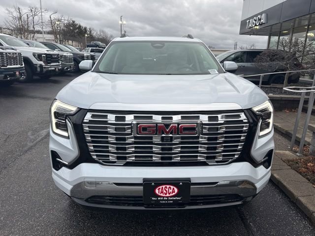 New 2026 GMC Terrain Denali w/ LPO, Floor Liner Package image 2