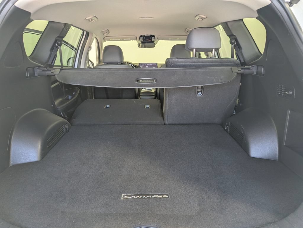 Used 2023 Hyundai Santa Fe SEL AWD/4WD image 25