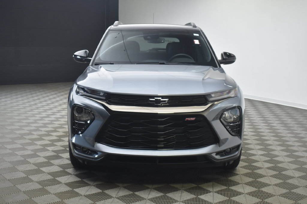 Used 2021 Chevrolet TrailBlazer RS w/ Technology Package FWD image 14