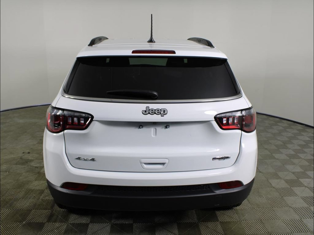 New 2025 Jeep Compass Latitude AWD/4WD image 4