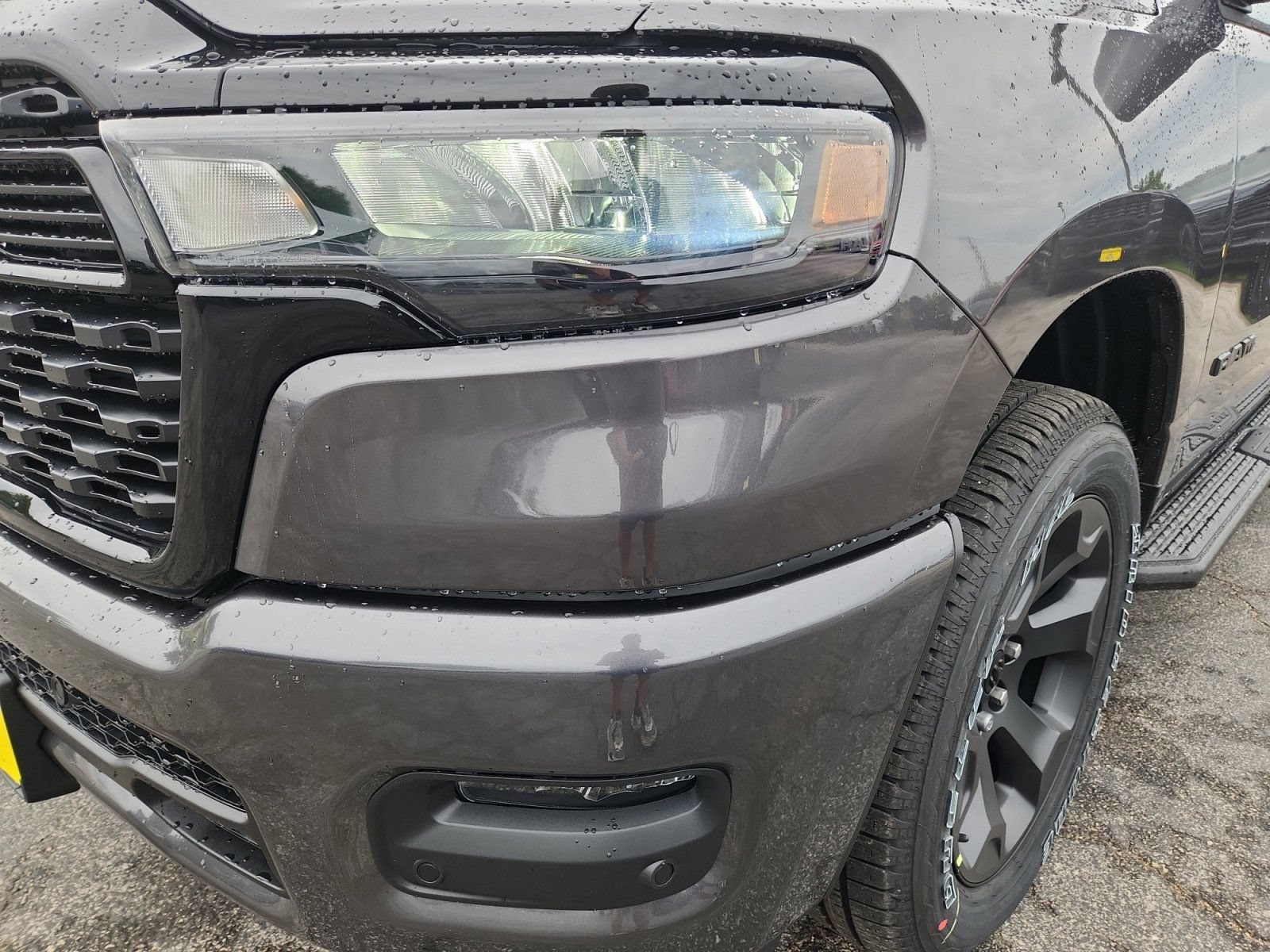 New 2026 RAM 1500 Express AWD/4WD image 9