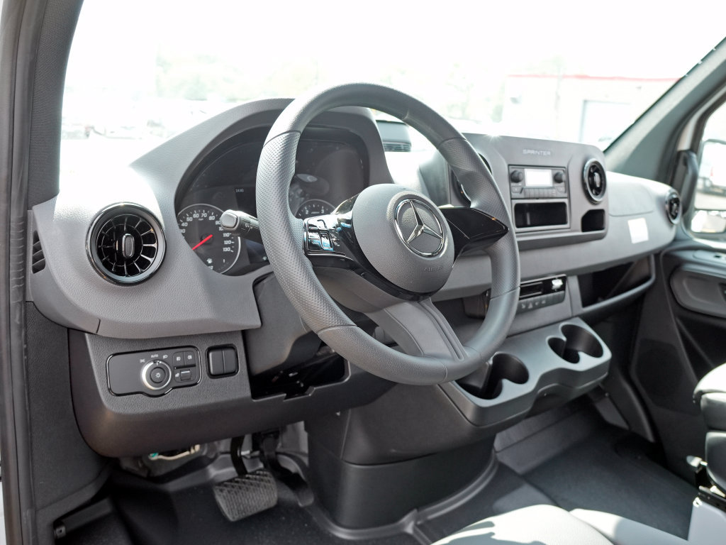 New 2026 Mercedes-Benz Sprinter 2500 image 11