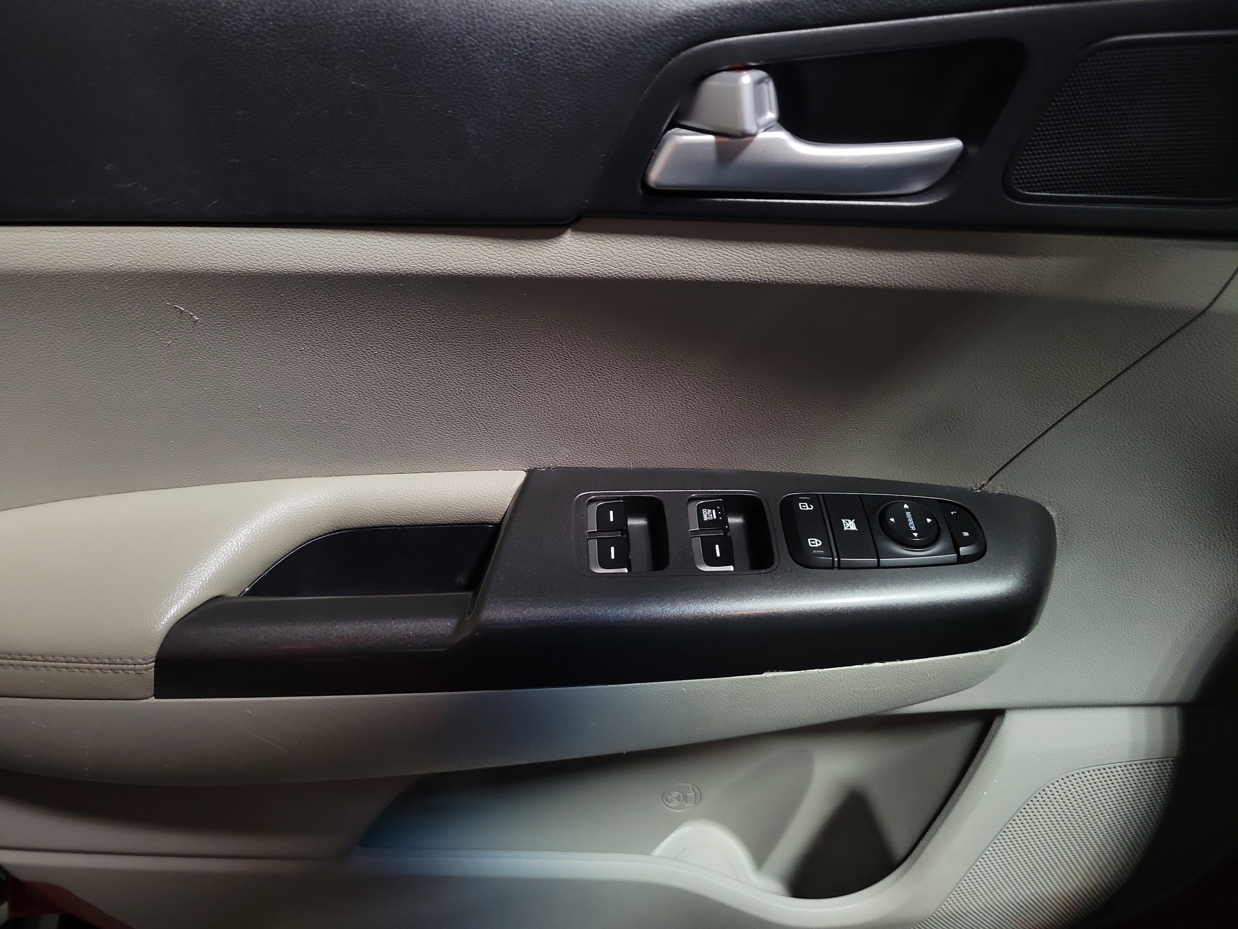 Used 2022 Kia Sportage LX image 21