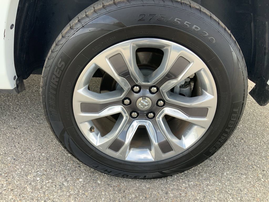 Used 2023 RAM 1500 Limited w/ Body Color Bumper Group image 10