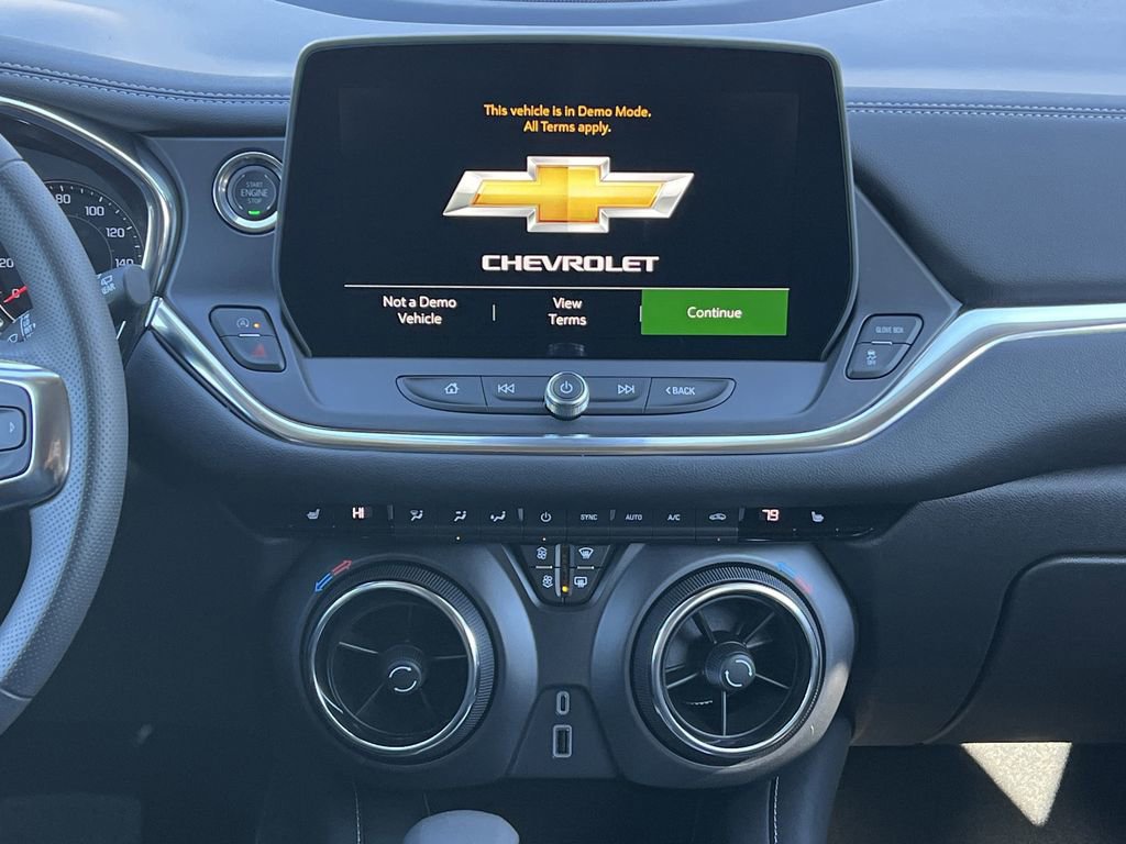 New 2026 Chevrolet Blazer LT w/ Midnight/Sport Edition image 4