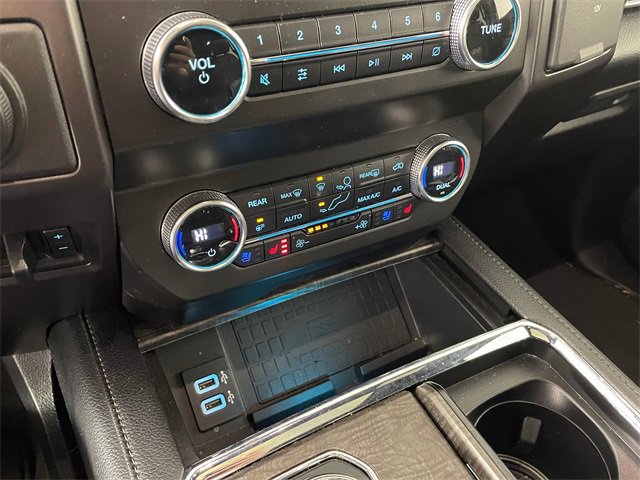 Used 2019 Ford Expedition Max Limited w/ Equipment Group 302A image 8