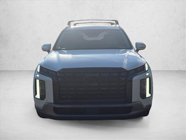 Used 2024 Hyundai Palisade Limited FWD image 2