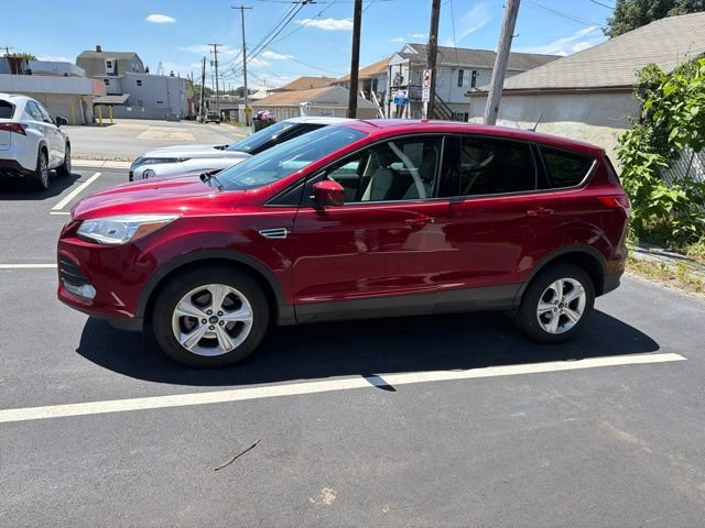 Used 2014 Ford Escape SE FWD image 2