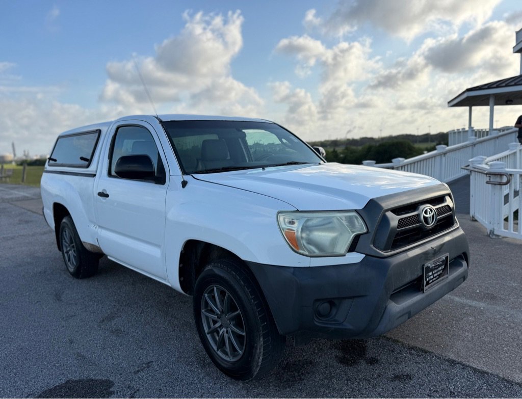 Used 2014 Toyota Tacoma 2WD Regular Cab image 3