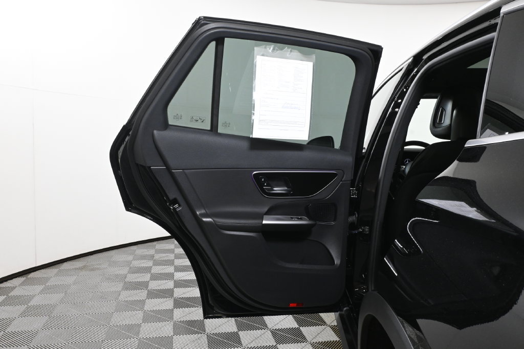 Certified 2026 Mercedes-Benz GLC 300 4MATIC image 28