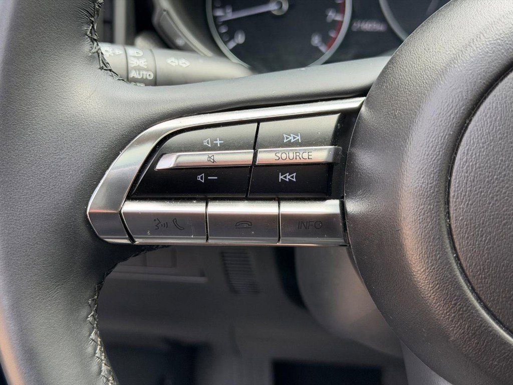 Used 2025 MAZDA CX-50 AWD 2.5 S w/ Premium Package image 17