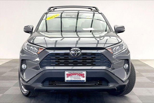 Used 2019 Toyota RAV4 XLE Premium w/ Cold Weather Package FWD image 2
