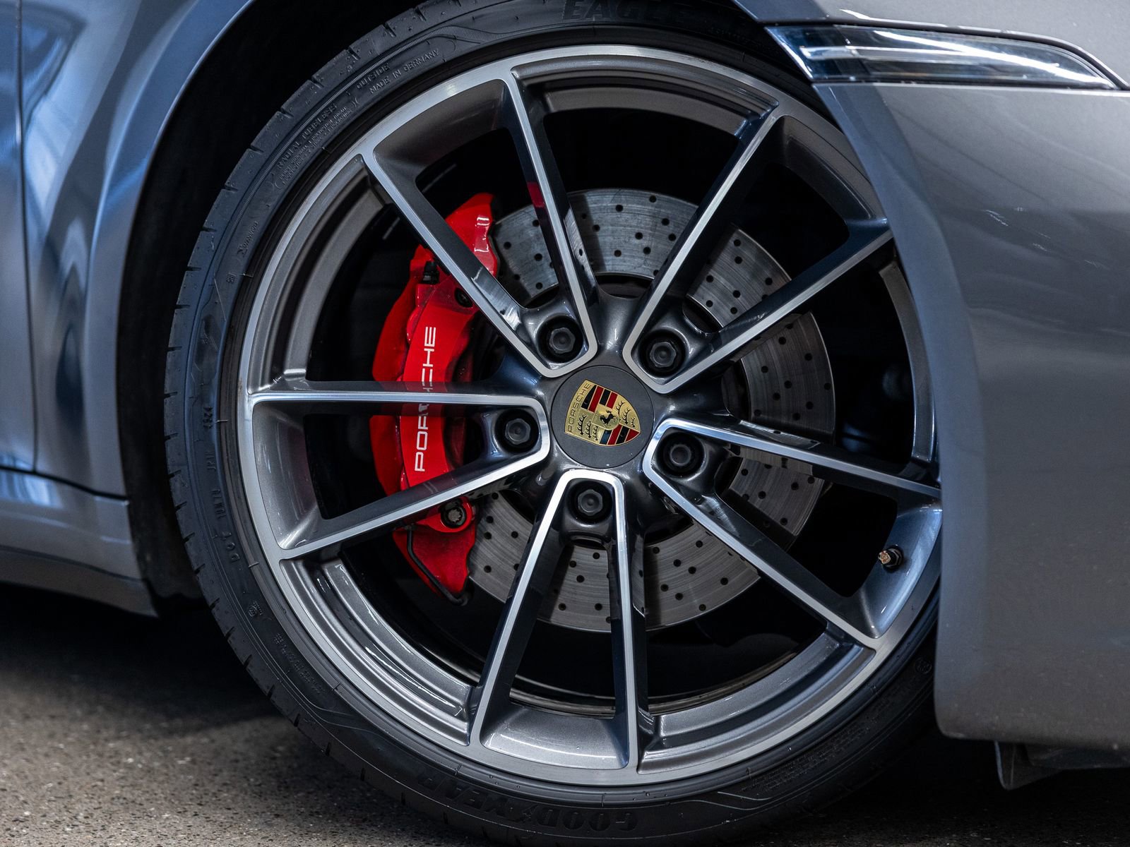 Certified 2020 Porsche 911 Carrera S RWD image 17