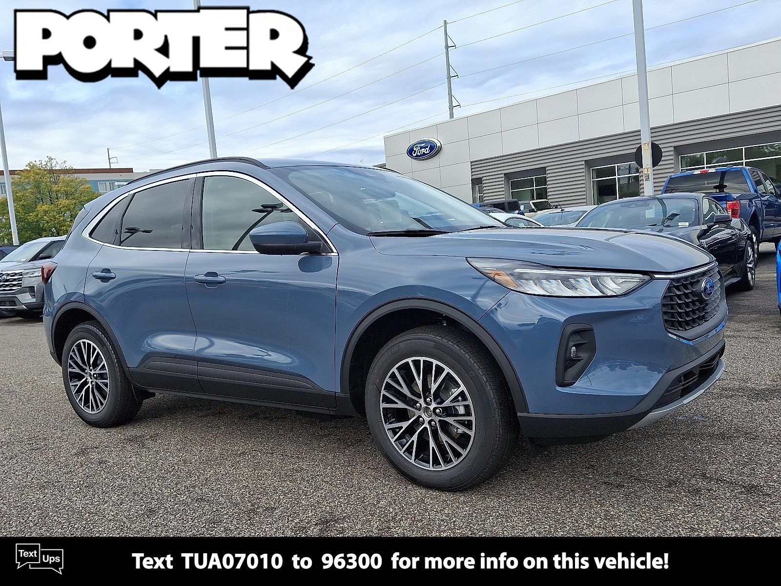 New 2026 Ford Escape SE