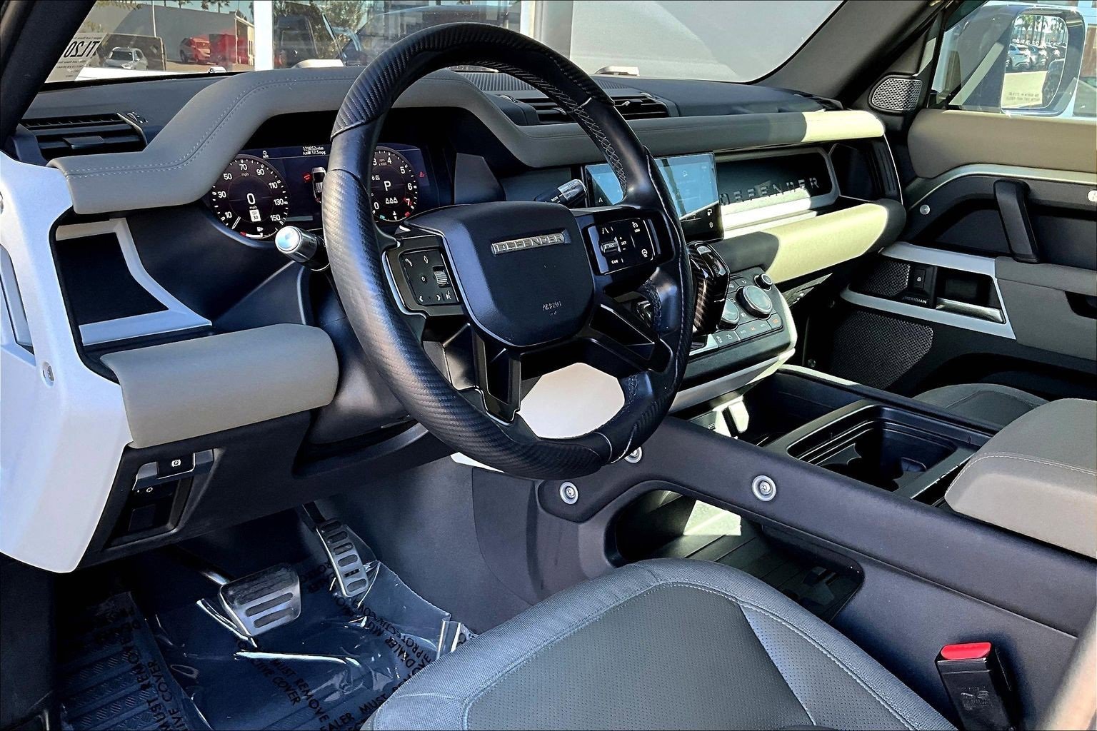 Used 2020 Land Rover Defender 110 S image 13