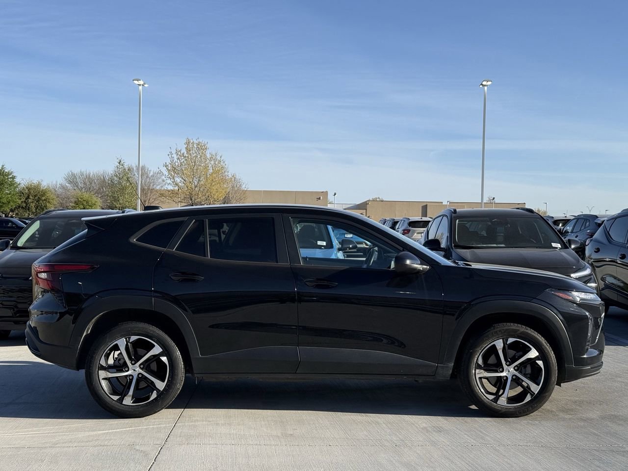 Certified 2024 Chevrolet Trax RS w/ Driver Confidence Package image 3