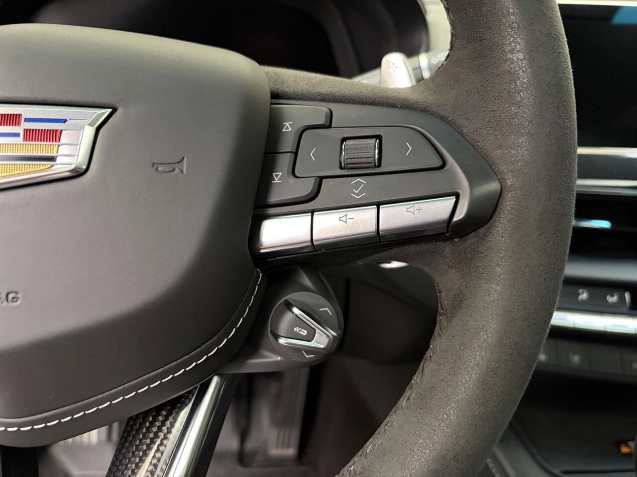 Used 2023 Cadillac CT4 V Blackwing w/ Driver Assist Package RWD image 25