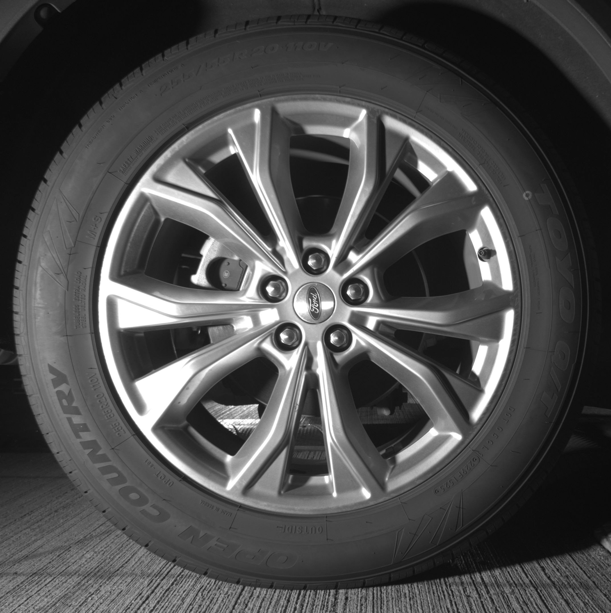 Used 2024 Ford Explorer Limited image 15