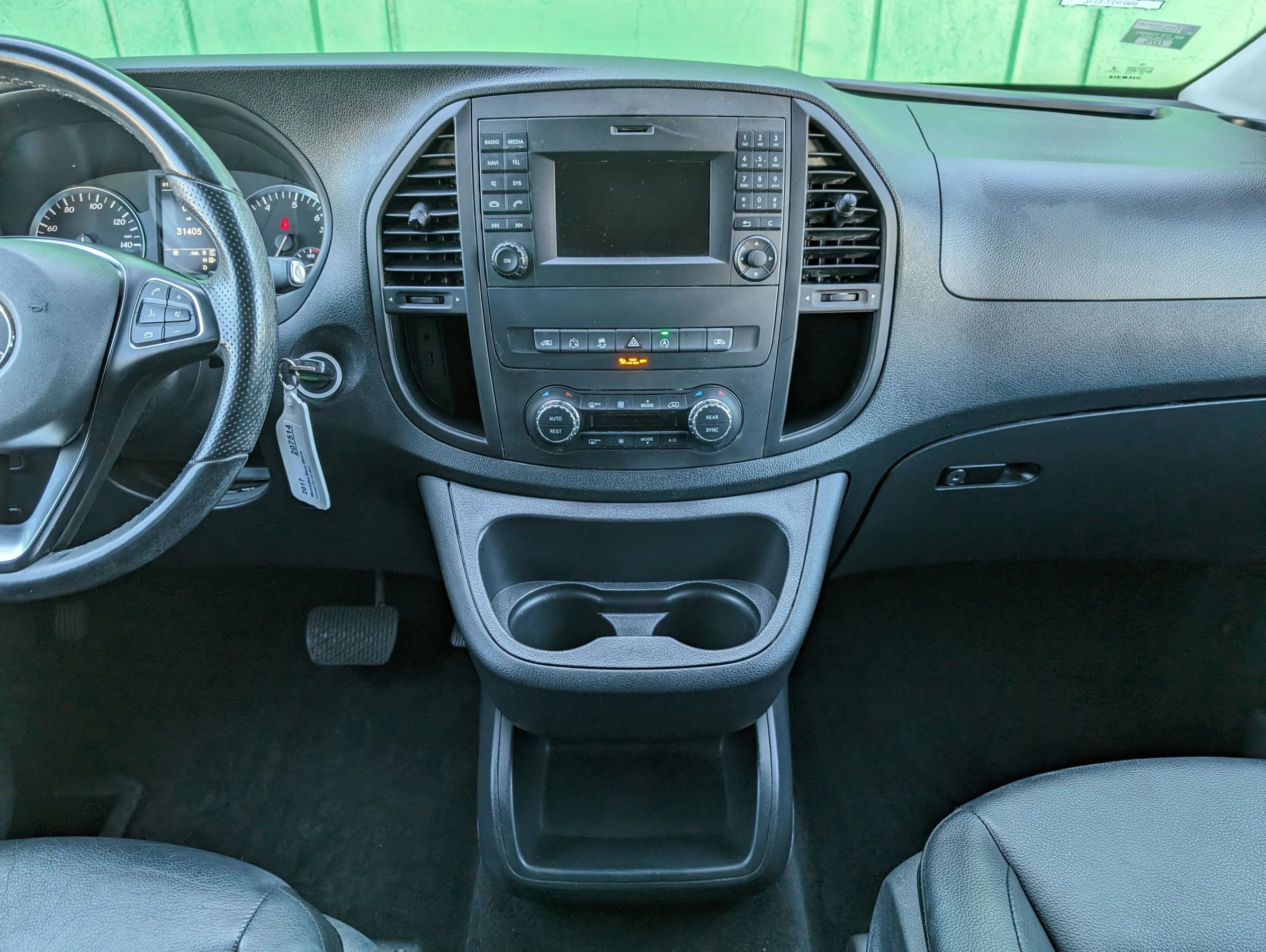 Used 2017 Mercedes-Benz Metris Passenger image 23