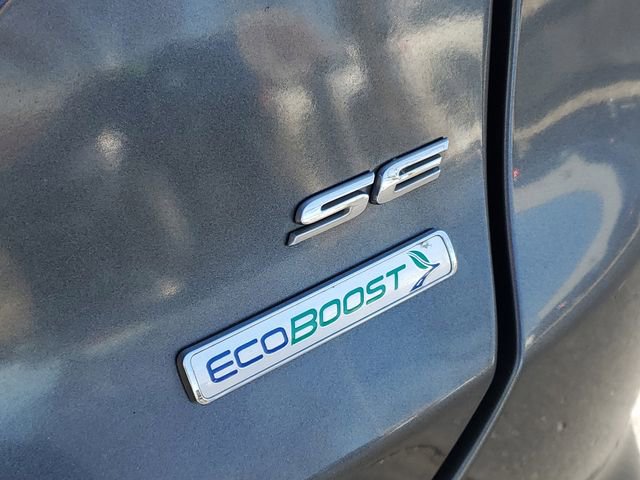Used 2015 Ford Fusion SE w/ Equipment Group 202A image 6