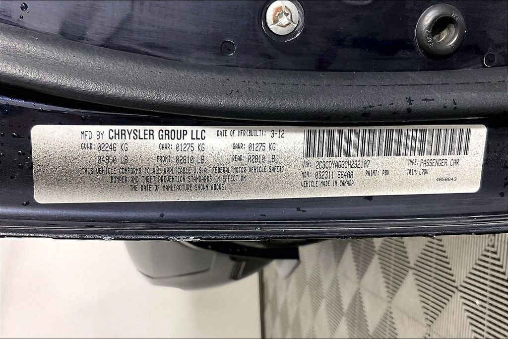 Used 2012 Dodge Challenger SXT image 40