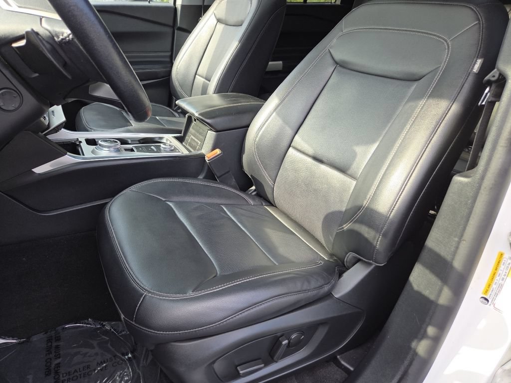 Used 2021 Ford Explorer Limited w/ Hybrid Equipment Group 310A AWD/4WD image 34
