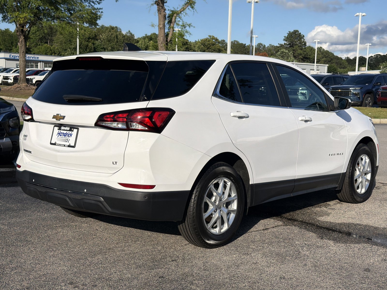 Used 2022 Chevrolet Equinox LT FWD image 12