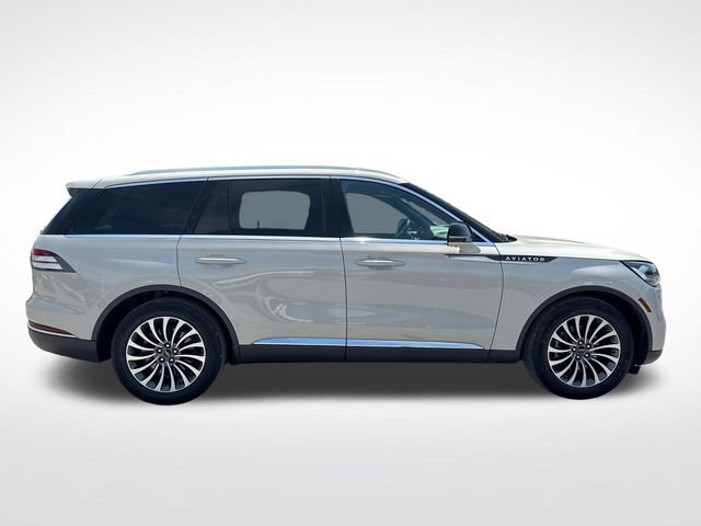 Used 2022 Lincoln Aviator Reserve w/ Elements Package Plus RWD image 7