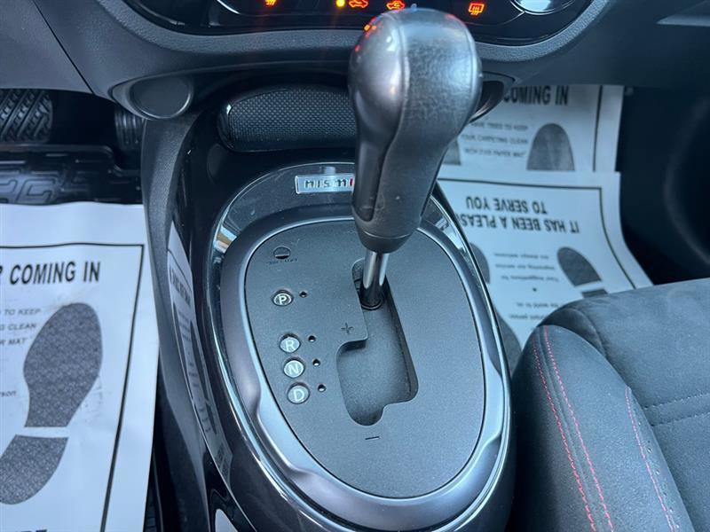 Used 2013 Nissan Juke NISMO image 22