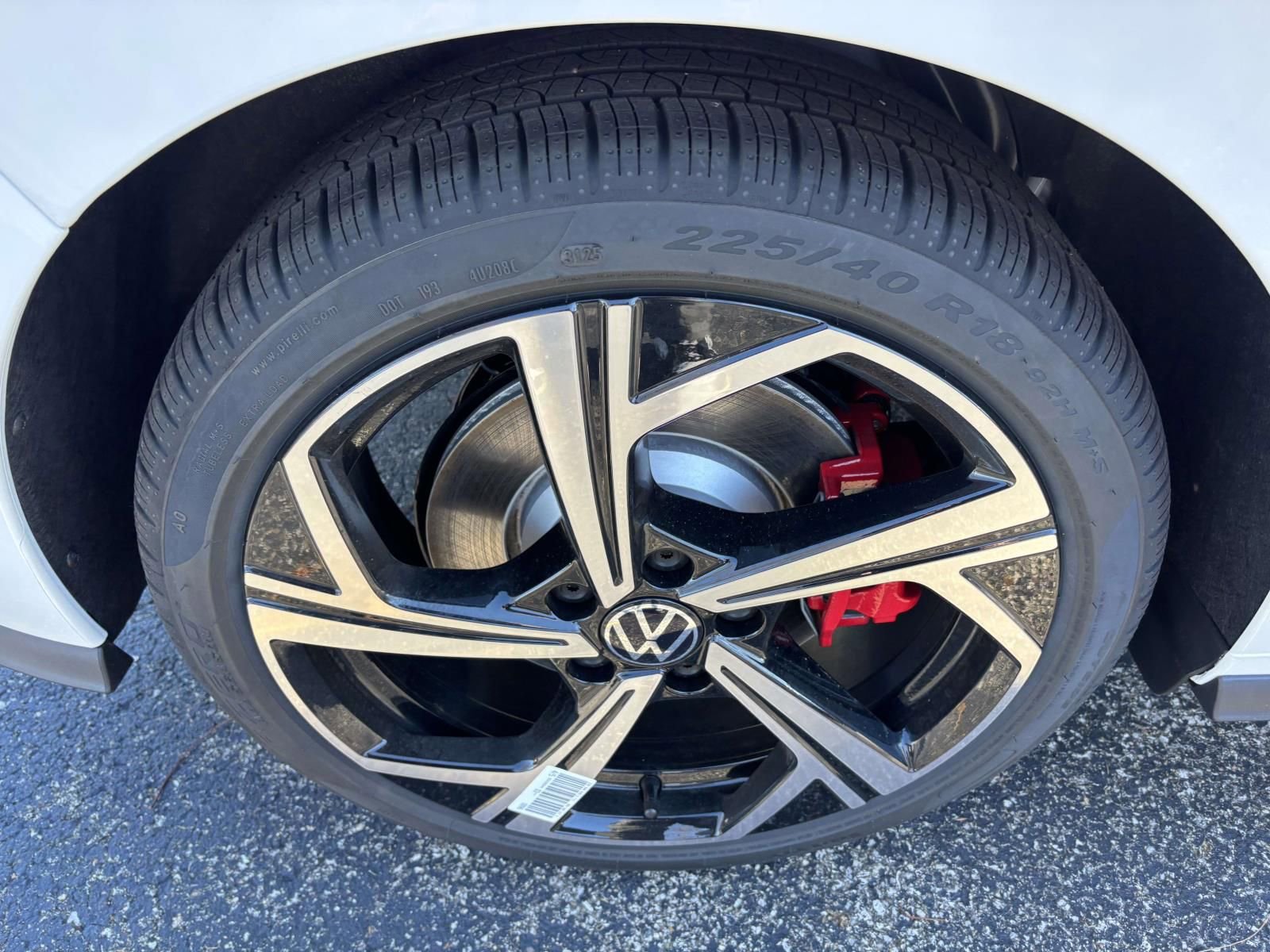 New 2026 Volkswagen GTI SE image 10