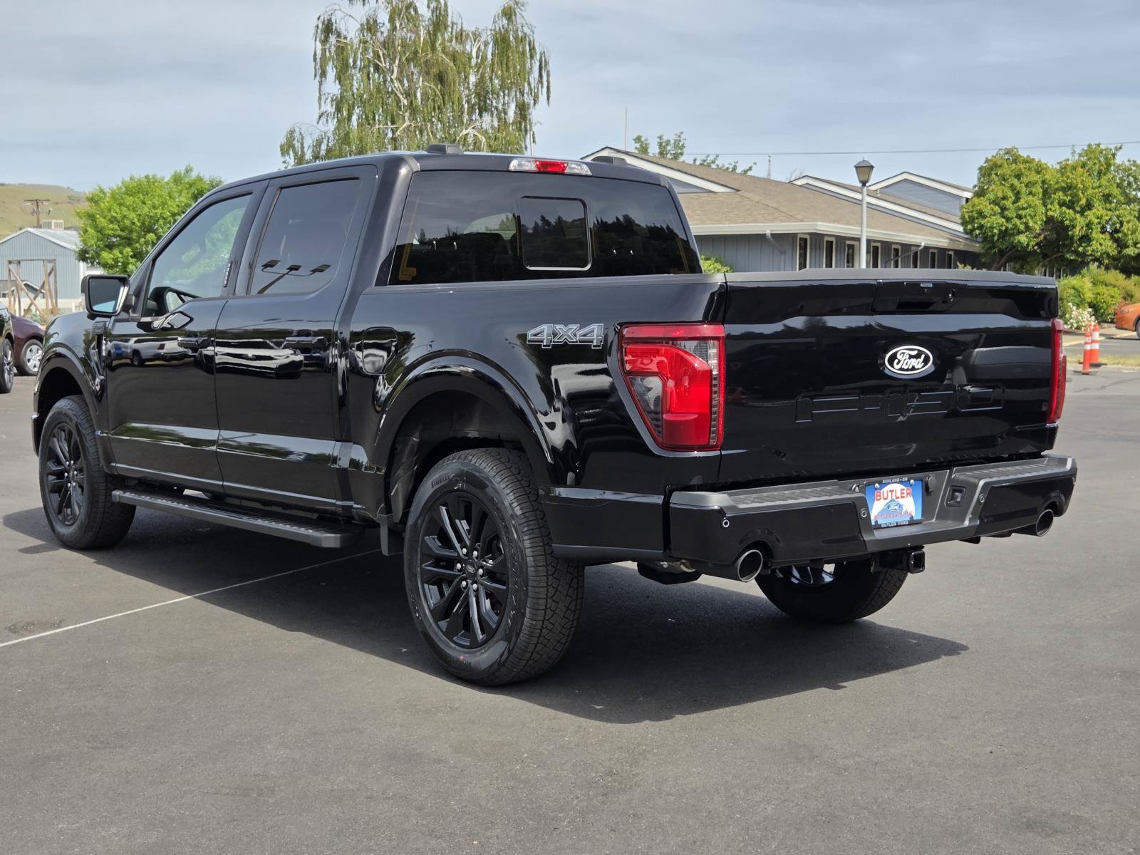 New 2026 Ford F150 XLT w/ Equipment Group 302A MID AWD/4WD image 7