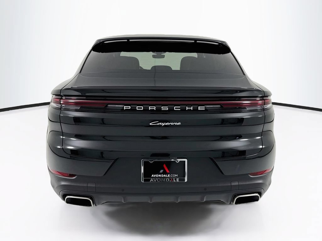 Used 2025 Porsche Cayenne Coupe AWD/4WD image 10