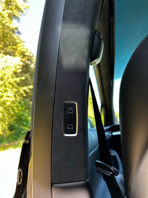 Used 2024 Tesla Model X AWD/4WD image 16