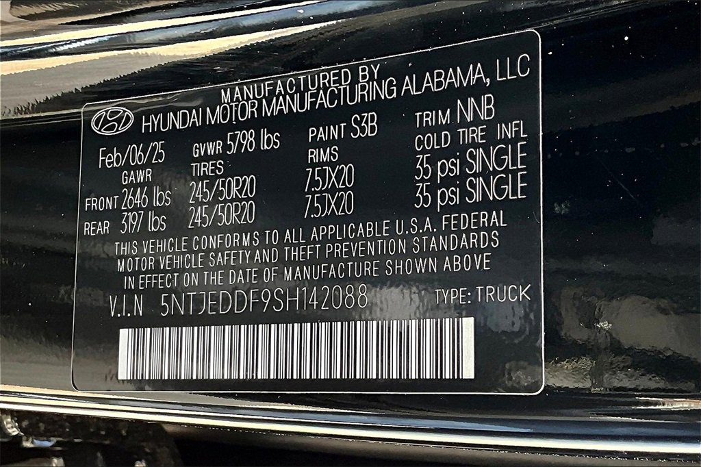 New 2025 Hyundai Santa Cruz Limited image 13