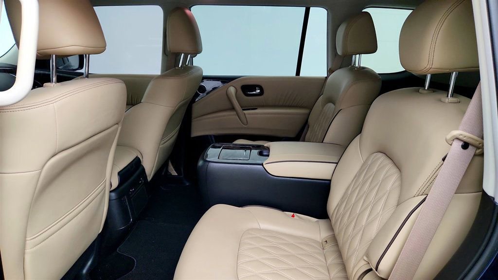 Used 2024 Nissan Armada Platinum w/ Captain's Chairs Package RWD image 22
