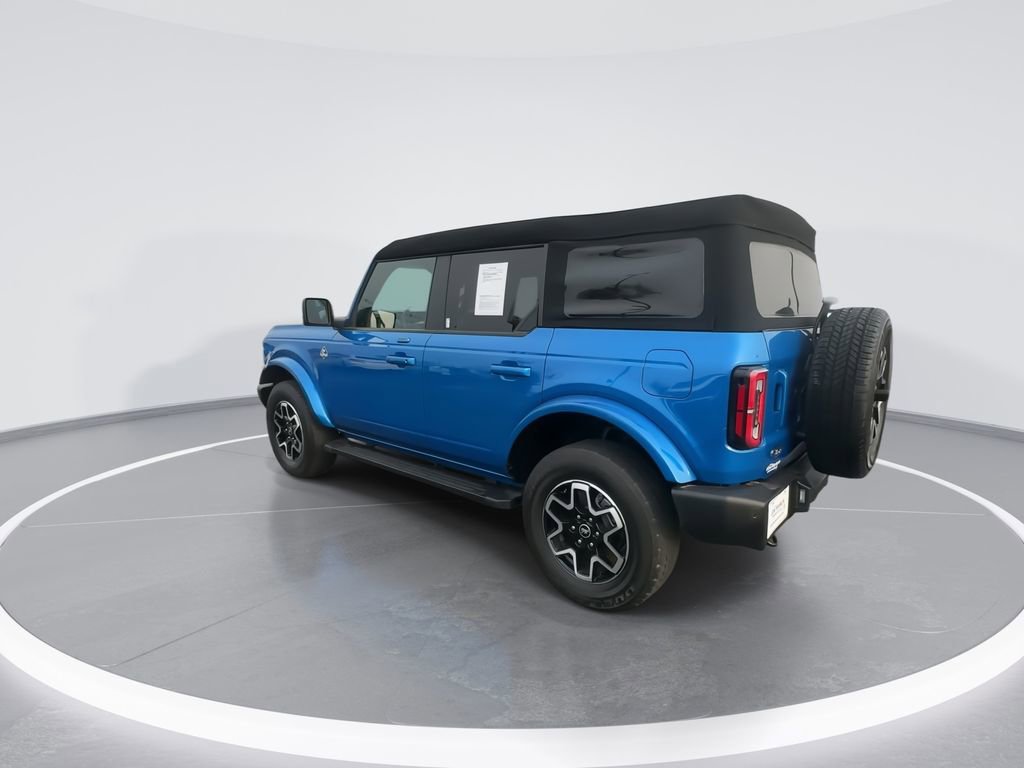 Used 2023 Ford Bronco Outer Banks image 6