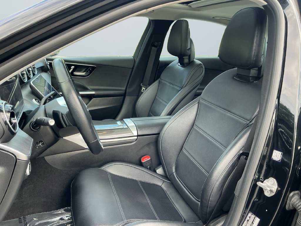 Used 2022 Mercedes-Benz C 300 4MATIC Sedan image 10
